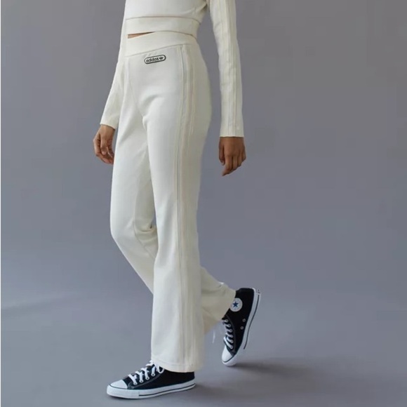 adidas originals Urban Outfitters Flare Pants Cream Ribbed Legging Women Small - Picture 2 of 11